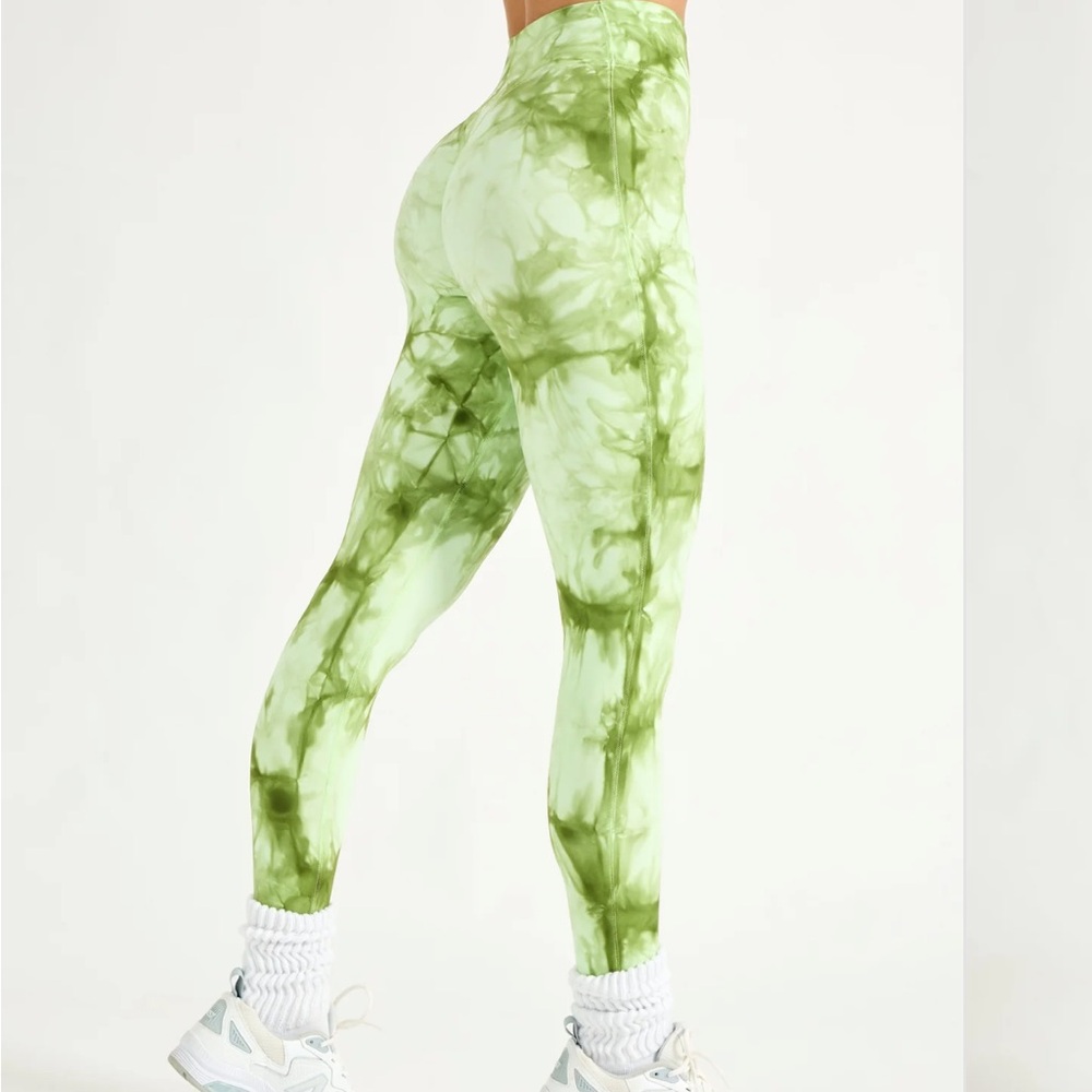 Buffbunny aggressive scrunch leggings